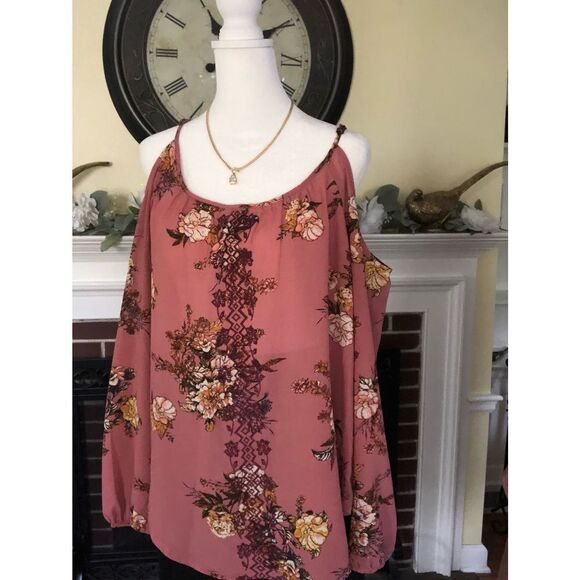Rose floral cold shoulder blouse - Picture 2 of 4